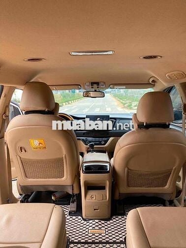 Kia Sedona 2015 Dầu Tự động 170.000 km Trắng