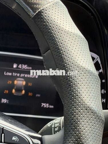 Kia Sonet Luxury Đỏ 585 km