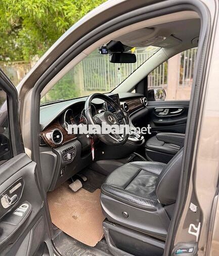 Mercedes-Benz V250 Avantgarde 2016 đẹp