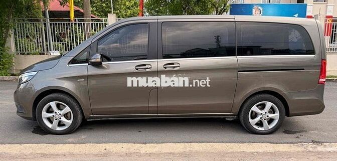 Mercedes-Benz V250 Avantgarde 2016 đẹp