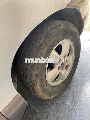 Hyundai santafe gold số tự động máy dầu 2004