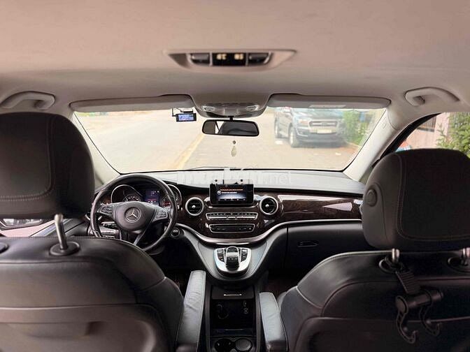 Mercedes-Benz V250 Avantgarde 2016 đẹp