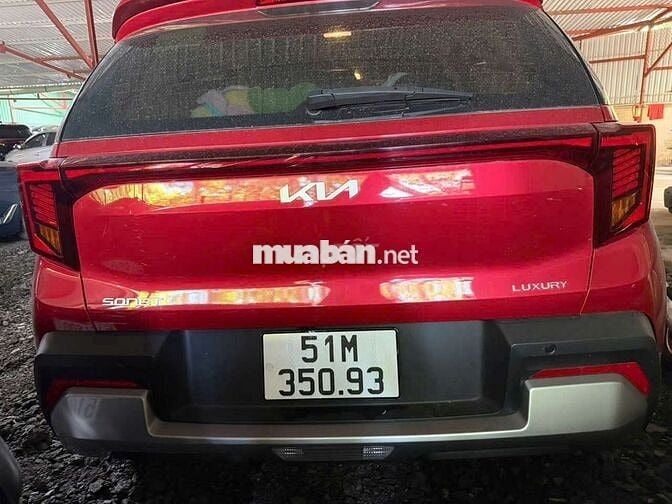 Kia Sonet Luxury Đỏ 585 km