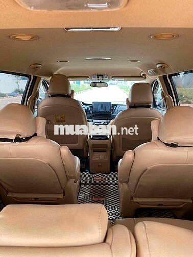 Kia Sedona 2015 Dầu Tự động 170.000 km Trắng