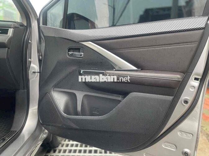 Mitsubishi Xpander 2023 1.5At Premium 88.000 km Xá