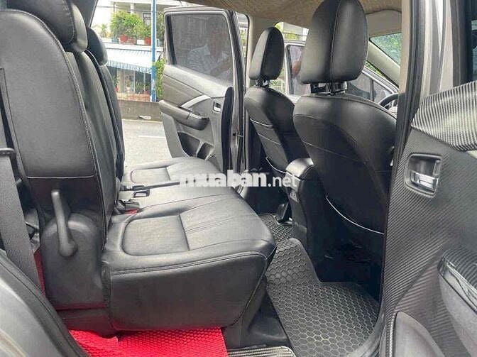 Mitsubishi Xpander 2023 1.5At Premium 88.000 km Xá