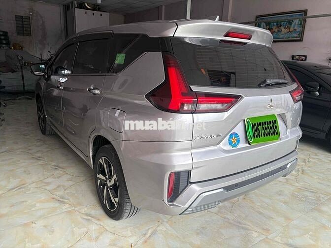 Mitsubishi Xpander 2023 1.5At Premium 88.000 km Xá