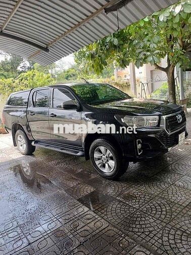 Toyota Hilux 2018 Tự động Đen 45834 km