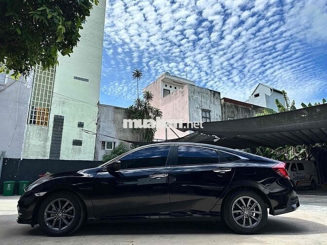 Honda Civic 1.8 G Màu Đen