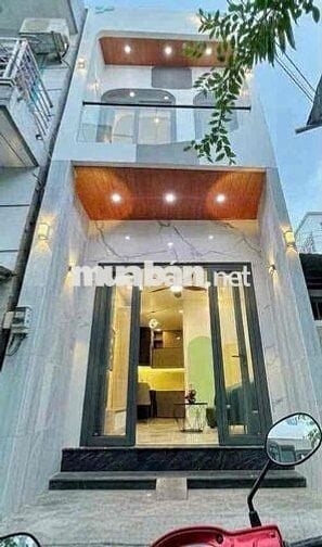 NHÀ ĐẸP GIÁ CHỐT RẺ NGAY TRUNG TÂM NK,SÁT TRƯỜNG ĐIỂM