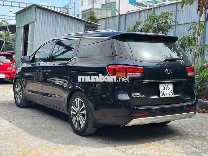 KIA Sedona 2.2 Full Dầu 2018 BẢO HÀNH 1 NĂM