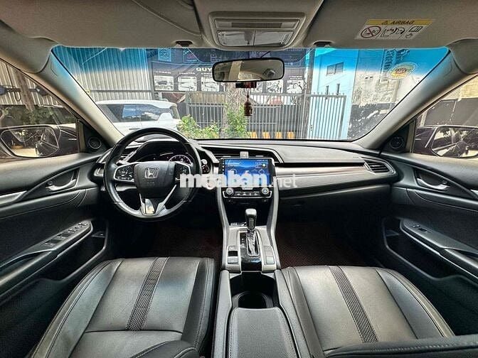 Honda Civic 1.8 G Màu Đen