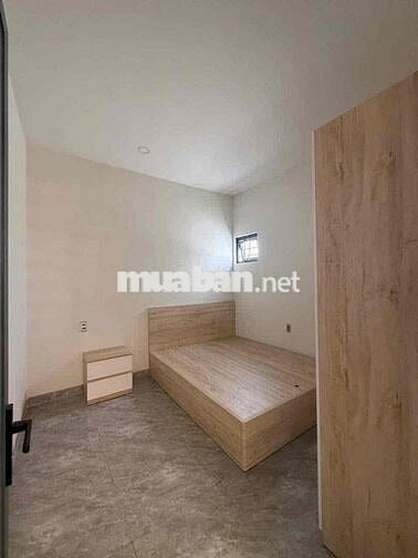 Cho thuê nhà mặt tiền Nguyễn Tất thành, Phước Long, Nha Trang