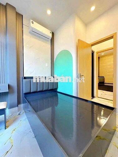 NHÀ ĐẸP GIÁ CHỐT RẺ NGAY TRUNG TÂM NK,SÁT TRƯỜNG ĐIỂM