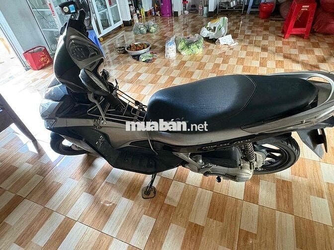 Bán xe Honda Air Blade 2011