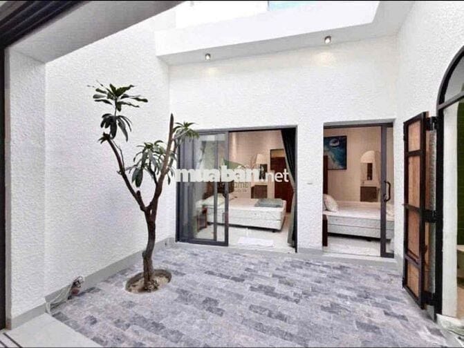 CHO THUÊ NHÀ CÓ SÂN VƯỜN PHÍA BẮC NHA TRANG GIÁ 20 TRIỆU/THÁNG