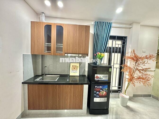 EM CHỦ TOÀ NHÀ 47B NGÕ 6 QUẦN NGỰA CHO THUÊ STUDIO FULL NỘI THẤT