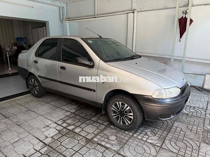 Fiat Siena ED 1.3 Bạc - Xe gia đình chăm kỹ