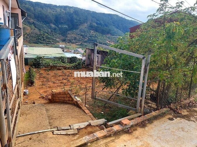 Đất Thổ Cư Mặt Tiền Đường Nhựa Xuân Sơn - VỊ TRÍ TUYỆT ĐẸP...!!!