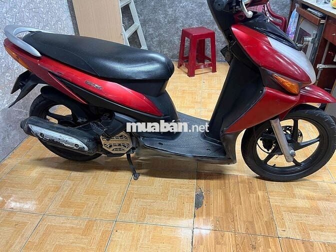 Honda Click 2024 màu Đỏ