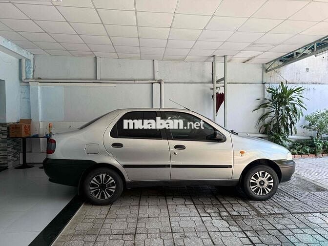 Fiat Siena ED 1.3 Bạc - Xe gia đình chăm kỹ