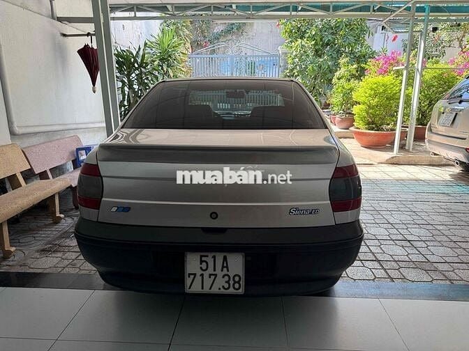 Fiat Siena ED 1.3 Bạc - Xe gia đình chăm kỹ