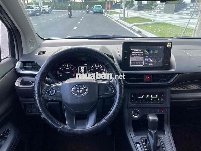 Toyota Avanza 2022 Số tự động 7 chỗ Trắng