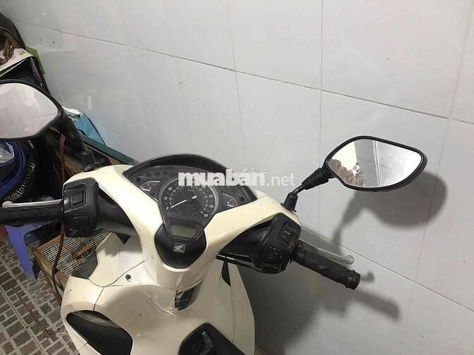 Honda SH Trắng