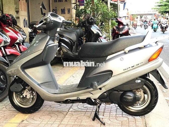 Spacy 2001 Bạc SM 210 BSTP - XE Y HÌNH - BAO GÓP