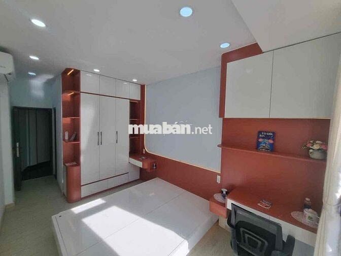 Bán nhà riêng 2 mặt hẻm 5 tầng Thạch Thị Thanh Quận 1 cũ