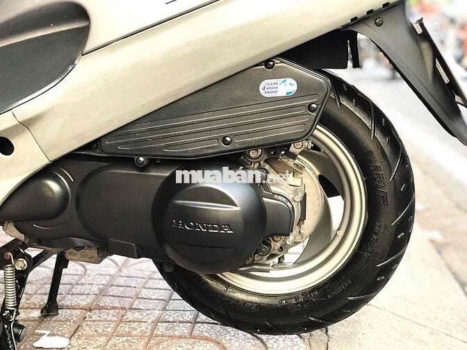 Spacy 2001 Bạc SM 210 BSTP - XE Y HÌNH - BAO GÓP