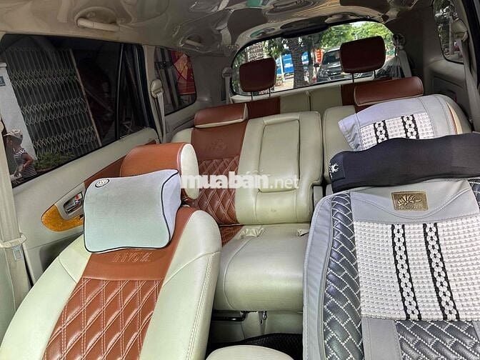 Toyota Innova G 2011 Bạc 150.000km