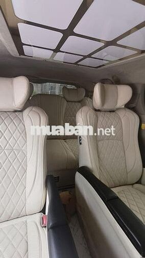 Toyota Sienna 2010 2.7 LE Vàng cát
