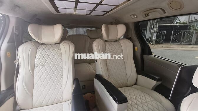 Toyota Sienna 2010 2.7 LE Vàng cát