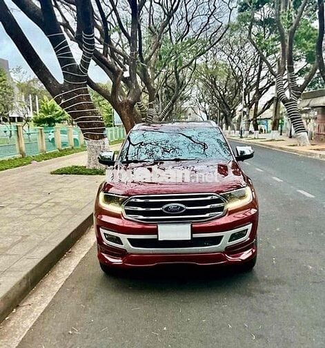 Ford Everest Titanium 2020 Máy dầu 7 chỗ Đỏ
