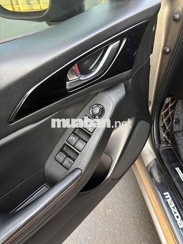 Mazda 3 - 2015 Full kịch option