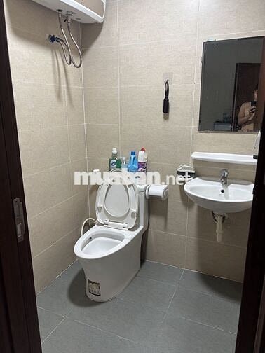 Cho thuê CC Hoà Bình,đầy đủ nôi thất ,Bình Dương, 2 PN 2WC