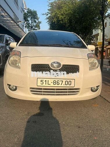 Toyota Yaris Trắng Số tự động 5 chỗ Da