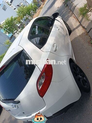 Mazda Mazda 2 Trắng Tự động Xăng