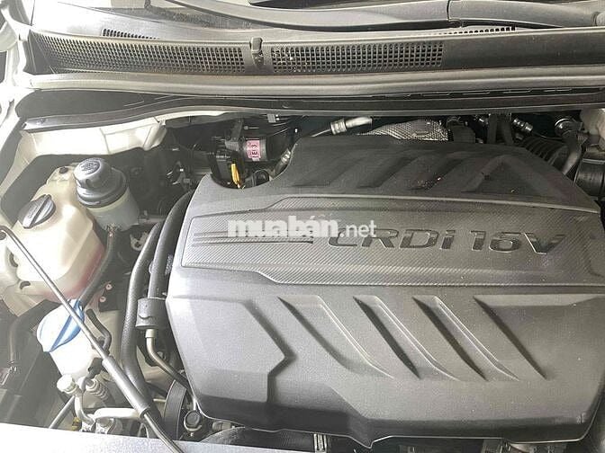 Kia Sedona Luxury 7 chỗ Dầu Số tự động Trắng