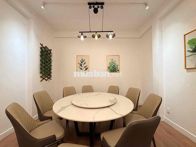 🚨 Gần ngã 4 Phan Xích Long- SANG NHƯỢNG: Quán Cơm + nội thất