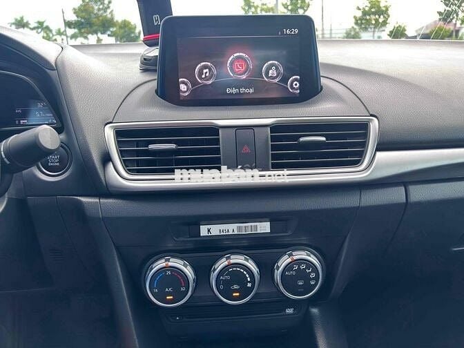 Mazda 3 2018 bản full chính chủ nguyên zin như mới