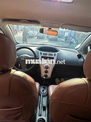 Toyota Yaris Trắng Số tự động 5 chỗ Da