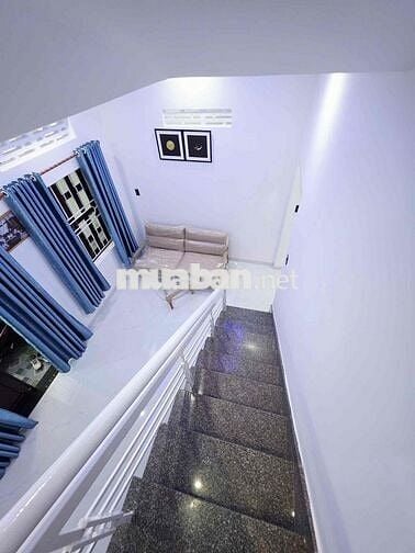 CHO THUÊ NHÀ ĐẸP 2 TẦNG HẺM PHÚ ĐỨC, P. BẮC NHA TRANG