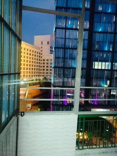 Chính chủ bán căn hộ Quận 1 gần chợ Bến Thành