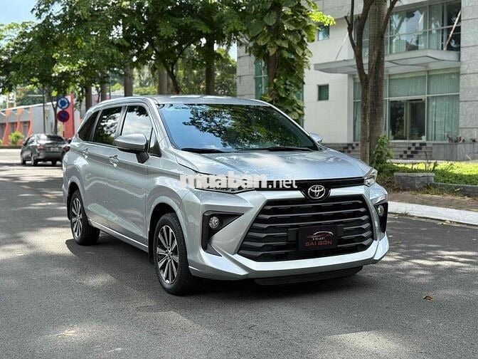 Toyota Avanza Premio 2023 Số tự động 7 chỗ Xám bạc