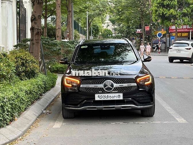 Mercedes-Benz GLC300 2022 Đen 33000 km