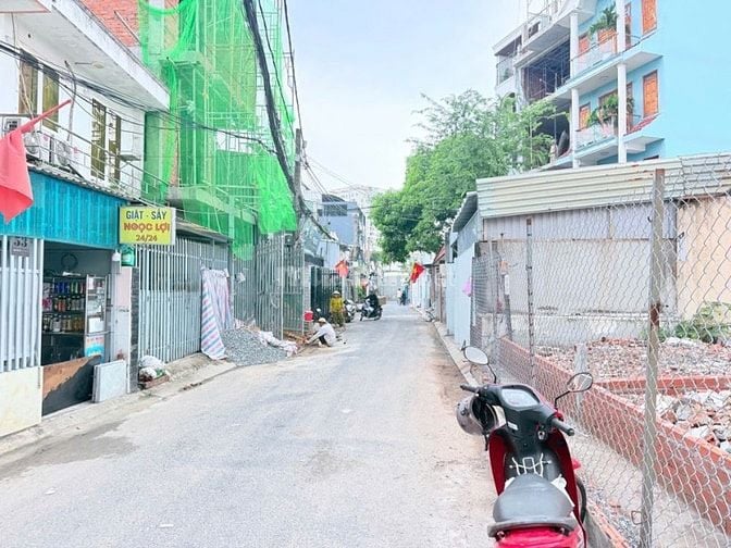 BÁN 3 LÔ ĐẤT F0 _MT ĐƯỜNG SỐ 18 _ P LINH ĐÔNG _THỦ ĐỨC _TPHCM 