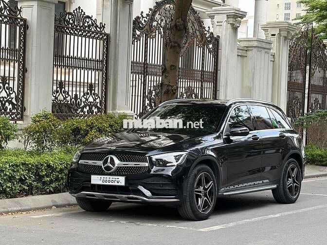 Mercedes-Benz GLC300 2022 Đen 33000 km