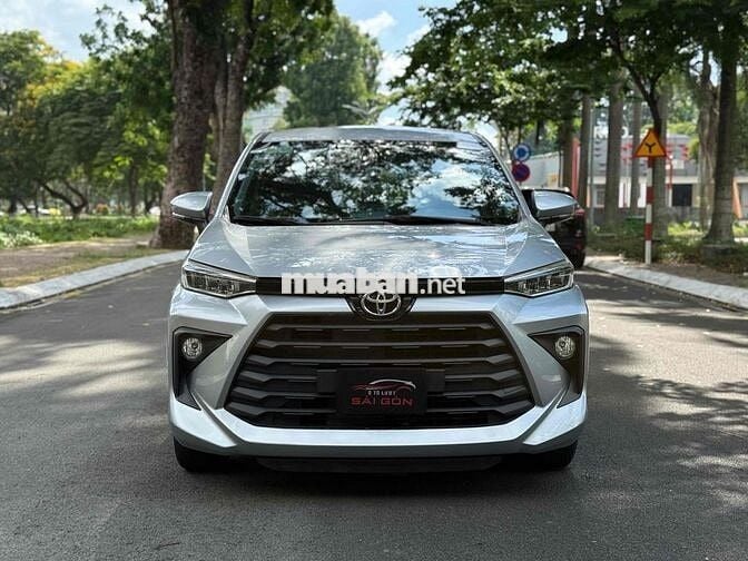 Toyota Avanza Premio 2023 Số tự động 7 chỗ Xám bạc